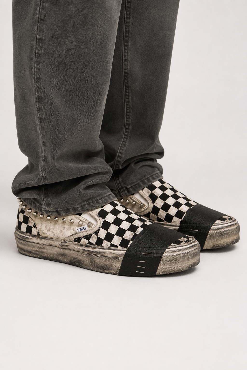 Disegny custom Punk Vans slip-on 01
